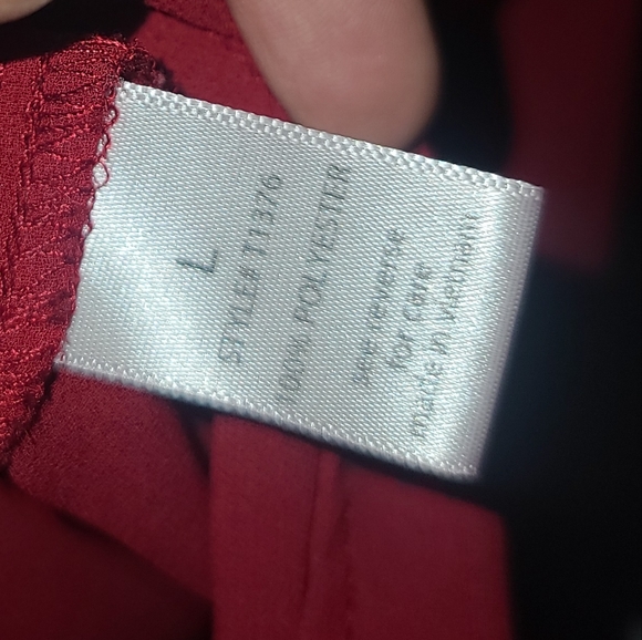 Large Red Long Sleeve Blouse - Picture 5 of 5